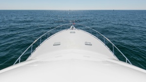 2008 54 Hatteras Convertible American Made Bow Deck