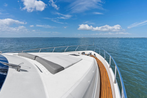SOLARIS 65ft Uniesse Yacht For Sale