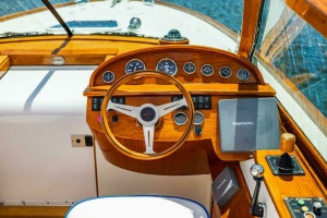 Tira Bella 30ft Hinckley Yacht For Sale