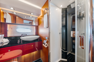 84ft Sunseeker Yacht For Sale