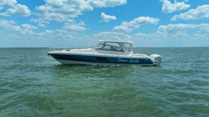 2019 Intrepid 475 Sport Yacht thumbnail 51