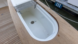Built-In Cockpit Fish Box