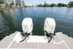 32ft Sea Ray Yacht For Sale