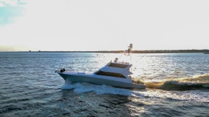 2007 74 Viking Enclosed Bridge Never Settle (82)