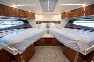 DULZURA 50ft Sunseeker Yacht For Sale