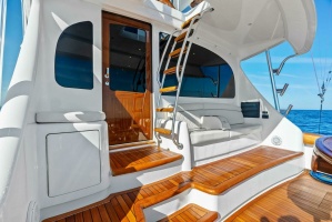 2023 Viking 64 Convertible thumbnail 43