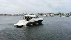 Silver Lining 44ft Tiara Yachts Yacht For Sale