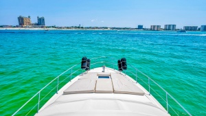 Barely Covered 40ft Sea Ray Yacht For Sale