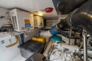 2012 Viking 60 Convertible thumbnail 73