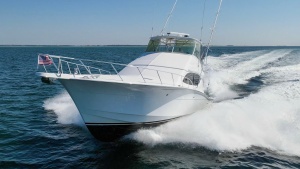2008 54 Hatteras Convertible American Made Exteriors (4)