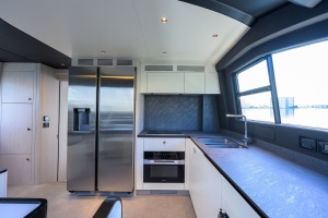 DT78 78ft Azimut Yacht For Sale