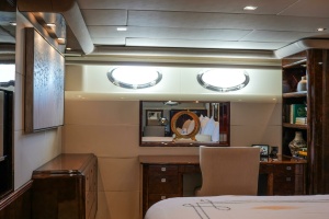 Serendipity 94ft Lazzara Yachts Yacht For Sale