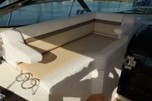 2015 Sea Ray 410 Sundancer thumbnail 37