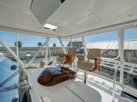 2017 Viking 52 Convertible thumbnail 30