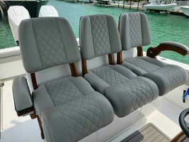 Valhalla 33 JUST ONE MORE - Exterior Helm Seating