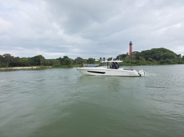 BFT 42ft Boston Whaler Yacht For Sale