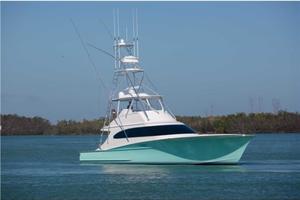 True Up 60ft Spencer Yacht For Sale