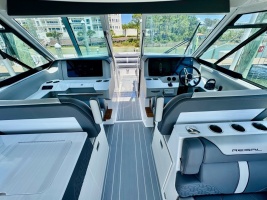 36ft Regal Yacht For Sale