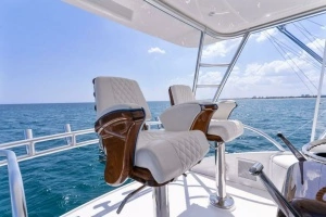 2021 Viking 54 Convertible thumbnail 56