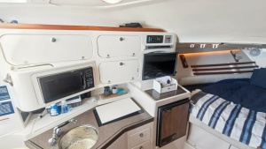 POLE POSITION 33ft Grady White Yacht For Sale