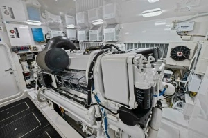 2012 Viking 82 Convertible thumbnail 101