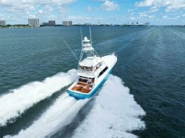 2012 Viking 82 Convertible thumbnail 113