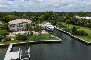 Midnight Moon 85ft Horizon Yacht For Sale
