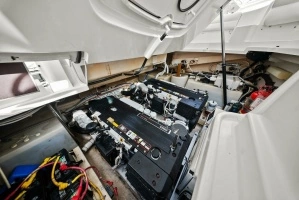 2007 Tiara Yachts 4300 Sovran thumbnail 36
