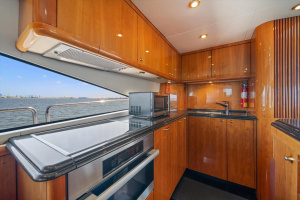 VANGUARD 82ft Sunseeker Yacht For Sale