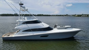 Photo 6159270 for 2016 Viking 92 Enclosed Bridge Touché 2016 92 Viking Enclosed Bridge Touche Exterior (12)