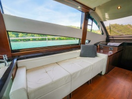 YOLO 50ft Fairline Yacht For Sale