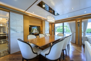 Midnight Moon 85ft Horizon Yacht For Sale