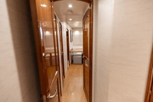 2018 Viking 52 Sport Tower thumbnail 15