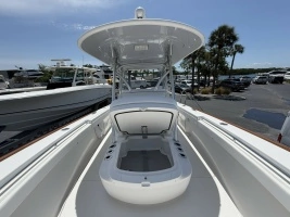 Maddogs 2023 Valhalla Boatworks V33 Yacht For Sale in St. Petersburg FL