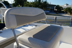 21ft Boston Whaler Yacht For Sale