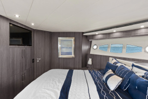 SOLARIS 65ft Uniesse Yacht For Sale