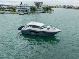 Sweet Caroline 46ft Cruisers Yachts Yacht For Sale