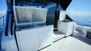 56ft Uniesse Yacht For Sale