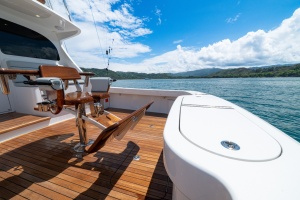 2023 Viking 46 Billfish Cockpit