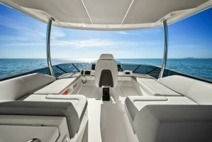 2025 Absolute Navetta 53 thumbnail 34