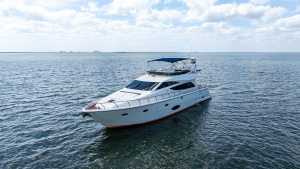 SOLARIS 65ft Uniesse Yacht For Sale