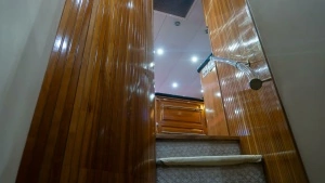 2001 Hatteras 60 Convertible thumbnail 20