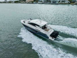 Sweet Caroline 46ft Cruisers Yachts Yacht For Sale