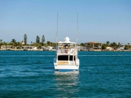 2003 Viking 48 Convertible thumbnail 62