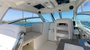 No Name 34ft Boston Whaler Yacht For Sale