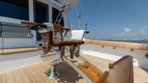 On the DL 65ft Hatteras Yacht For Sale