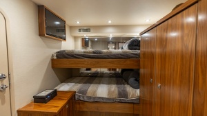 Guest Stateroom with Bunk Beds