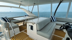 Going Around 44ft Aquila Yacht For Sale