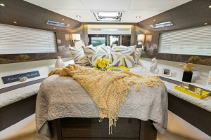 Sweet Caroline 46ft Cruisers Yachts Yacht For Sale