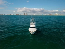 2020 Viking 62 Convertible thumbnail 54
